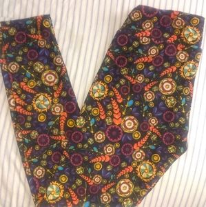 Never worn LulaRoe leggings